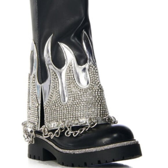 AZALEA WANG " FASHIONABLY FLAMED" FLAT BOOTIE ( BRAND NEW !!!!!!!! - Picture 7 of 8